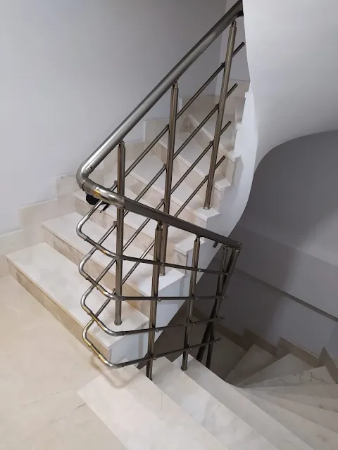Merdiven Korkuluğu Montaj İşleri