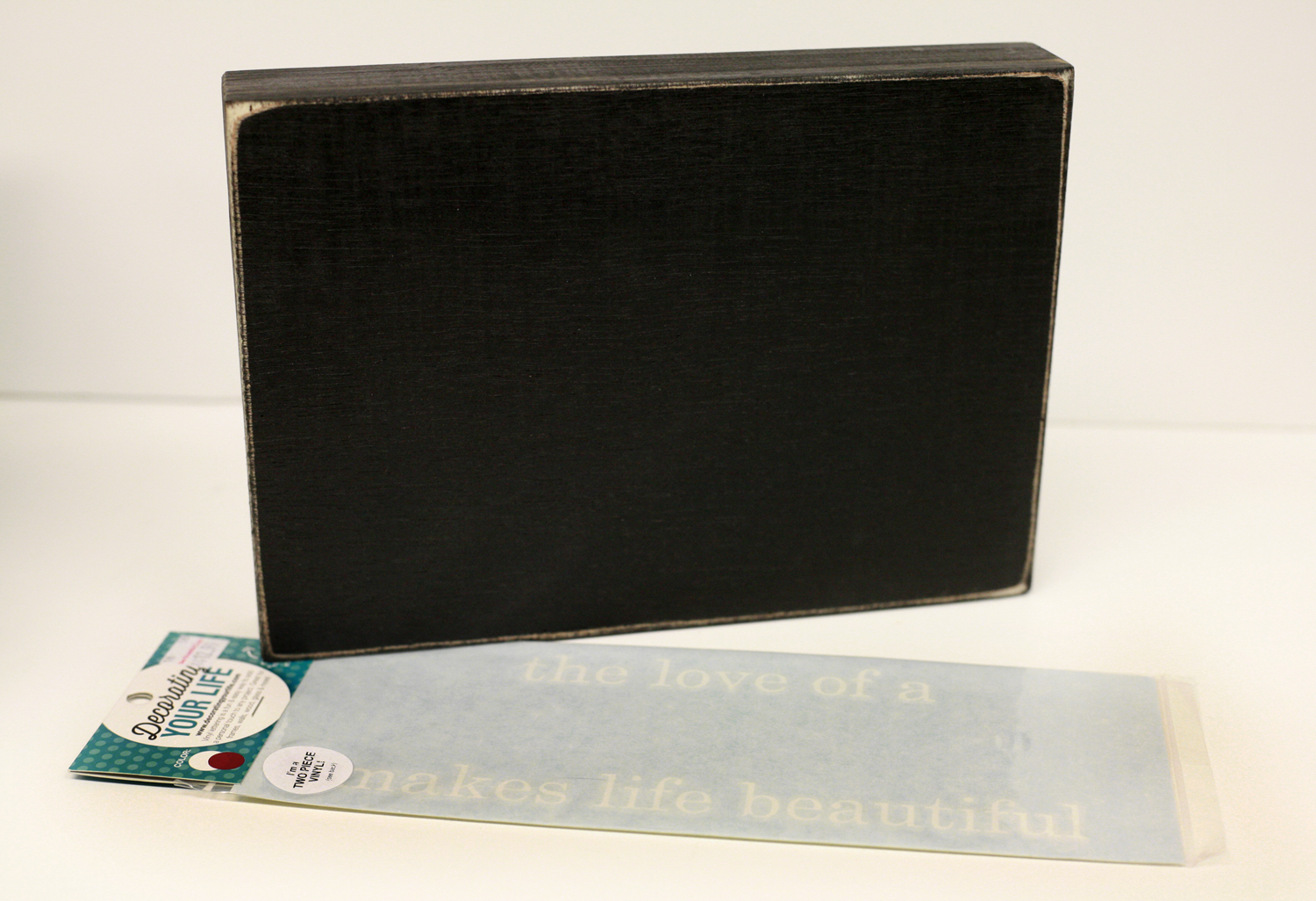 Ben Franklin Crafts and Frame Shop: DIY Family Box Sign