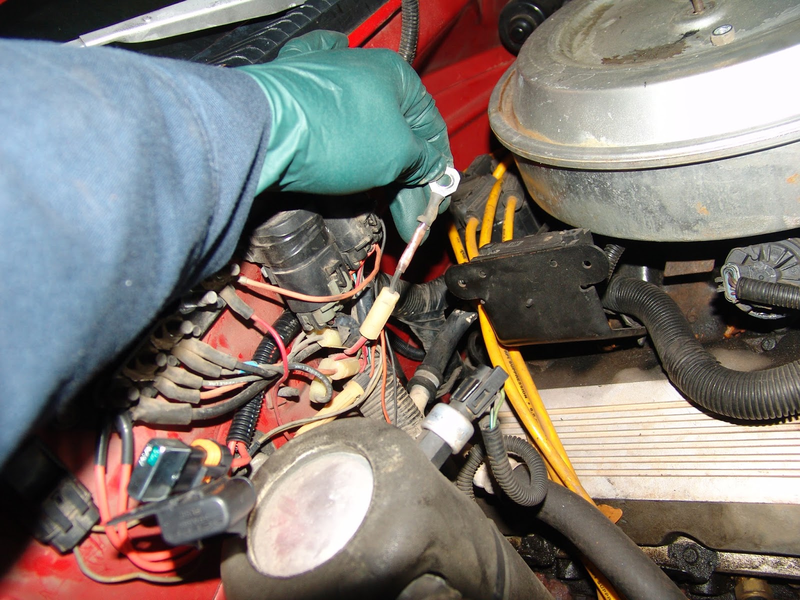Sparky's Answers: 1994 Chevrolet C3500, Replacing A Damaged Fusible Link