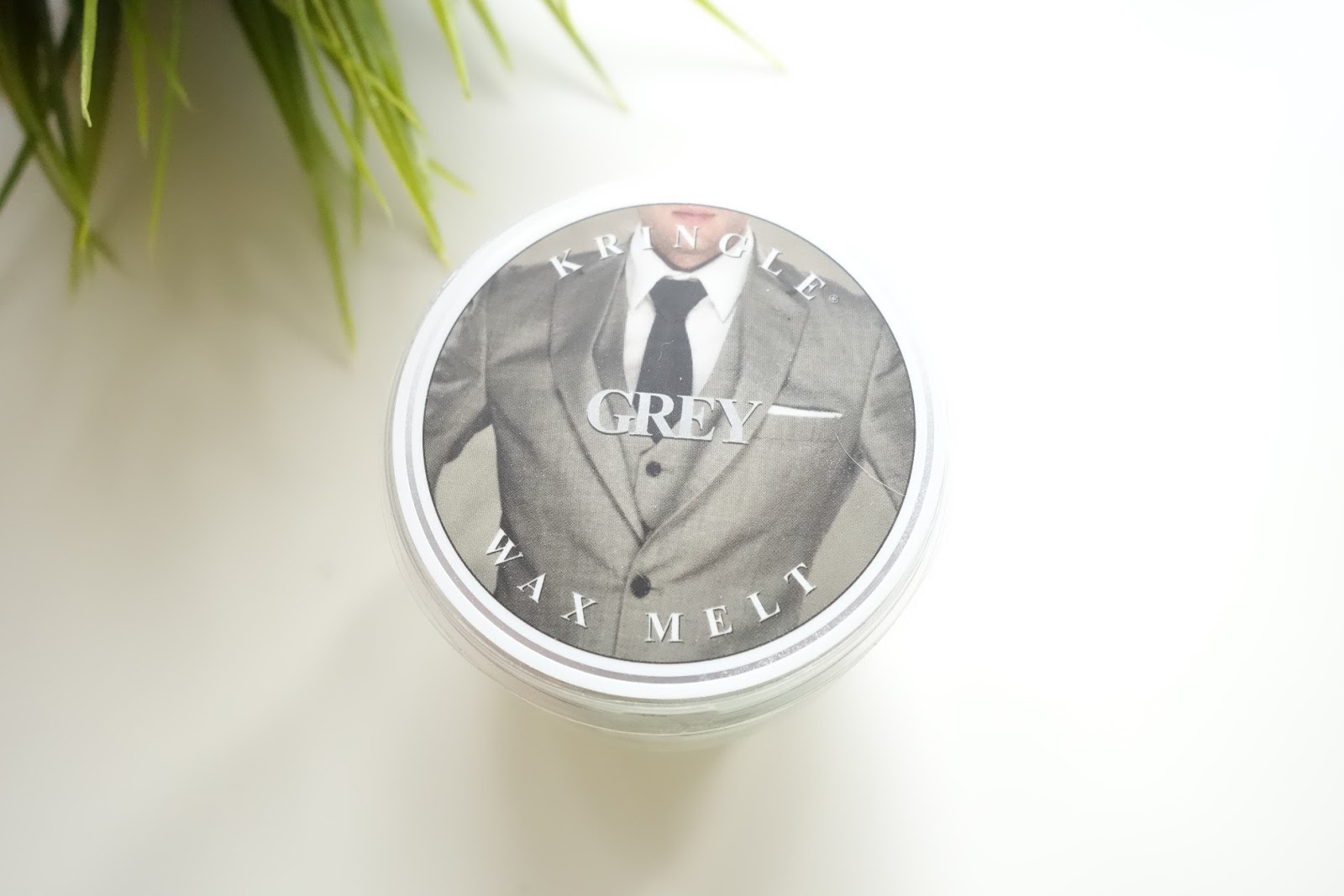 Kiki i kosmetyki Kringle Candle Grey