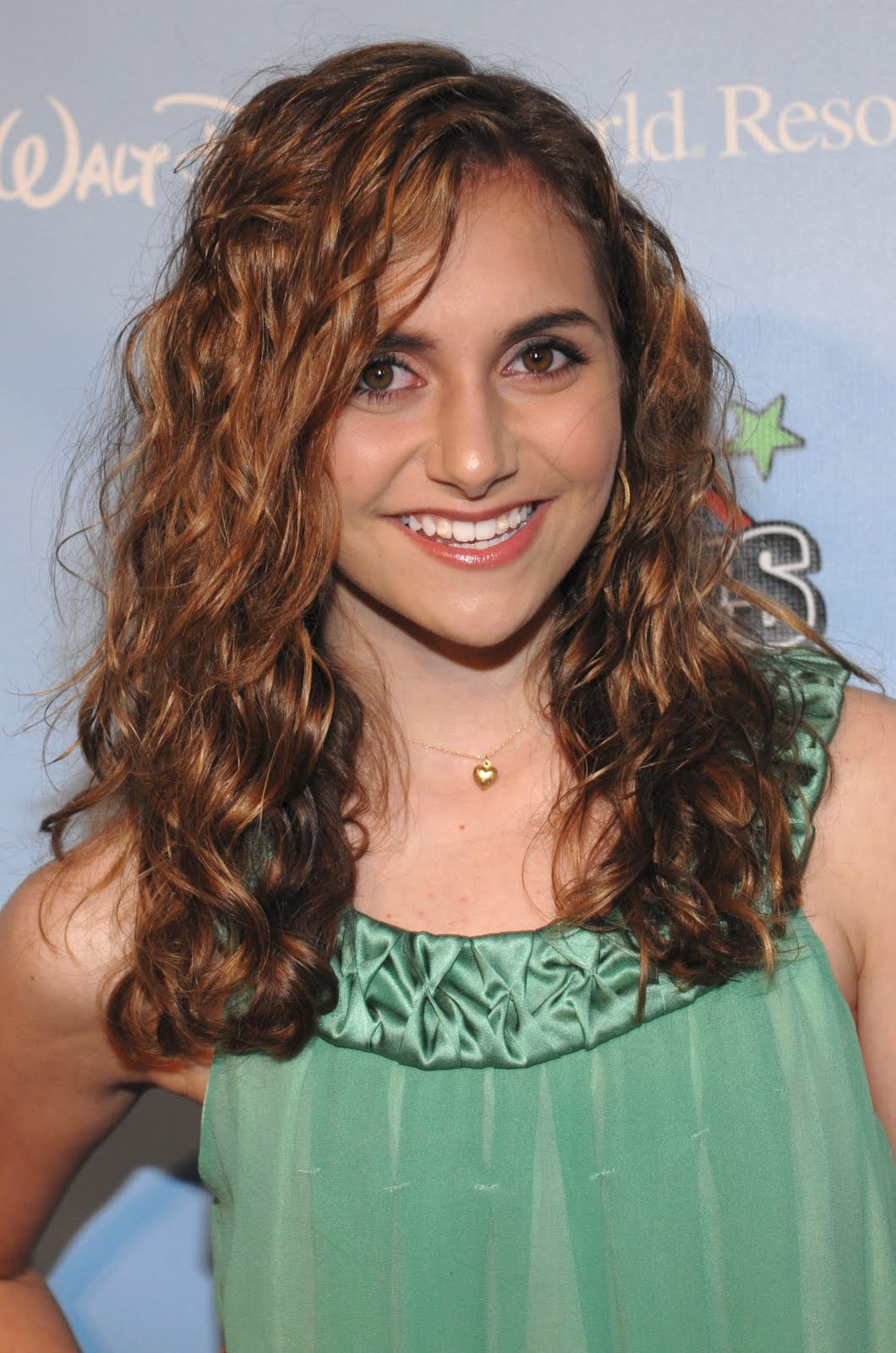 Actress and Celebrity Pictures: Alyson Stoner