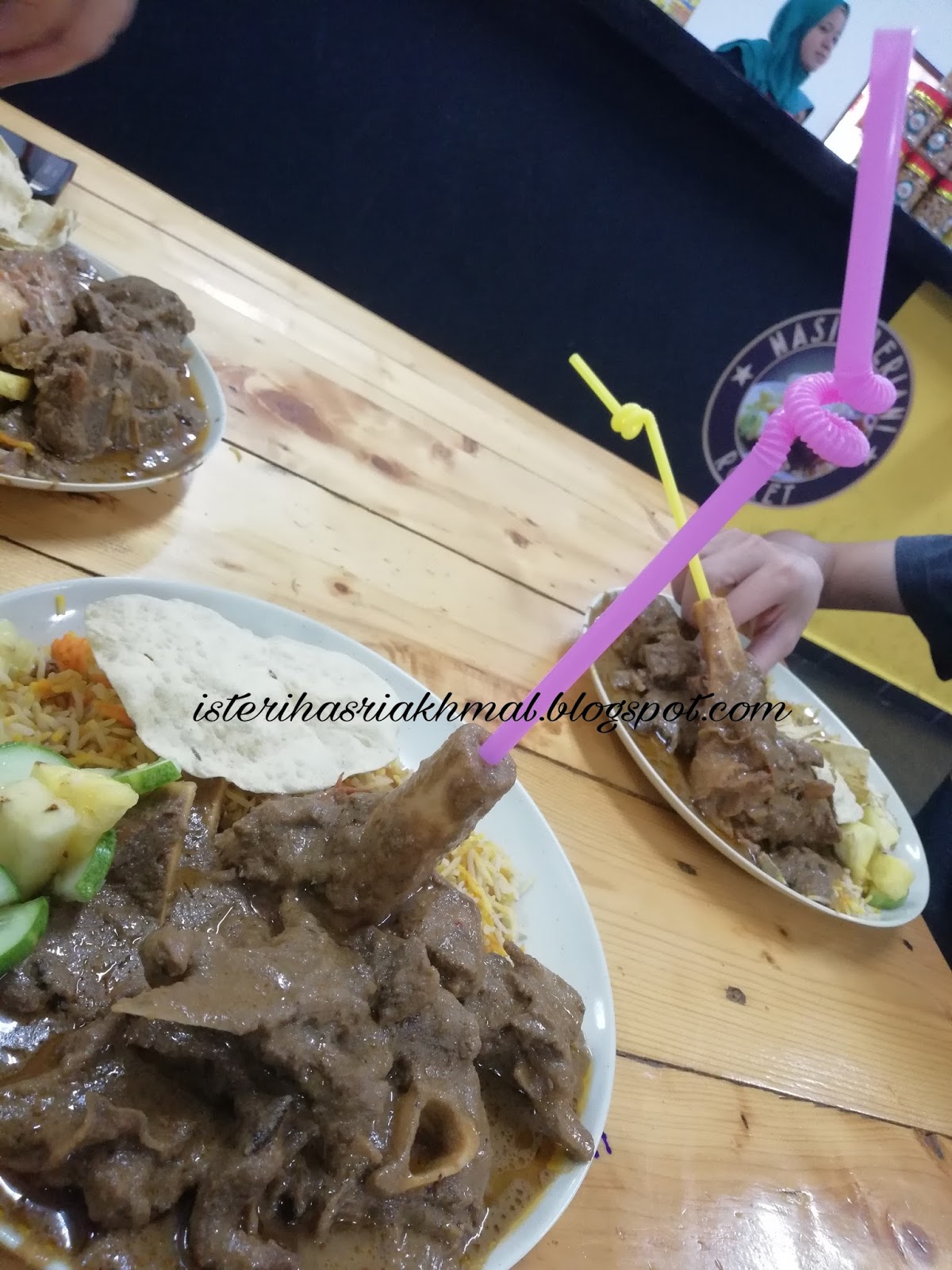 We Are Written For Each Other Tempat Makan Best Dan Sedap Di Melaka Nasi Beriani Roket