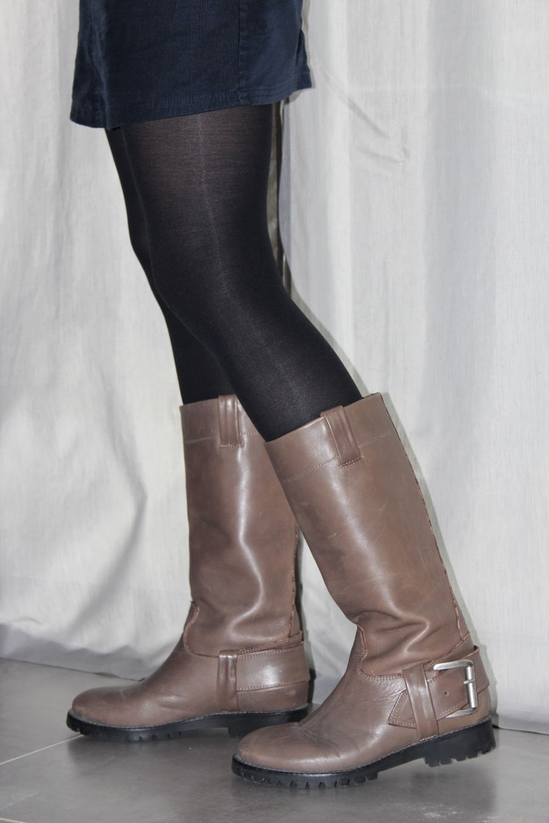 boots en cuir a bijoux