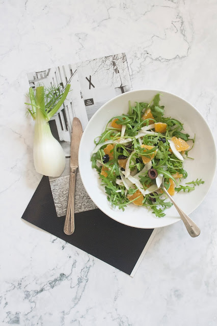 Insalata di arance, finocchi, olive e rucola