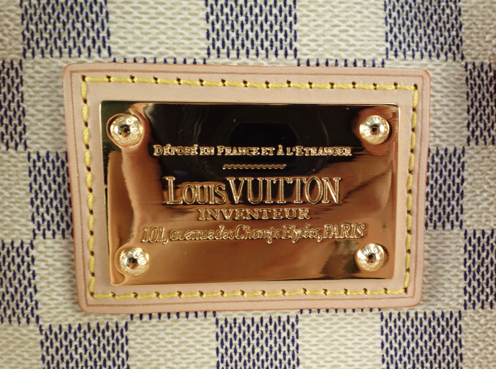 Purse Princess: Replica Louis Vuitton Hampstead PM in Damier Azur