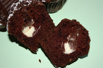  Muffins de chocolate con corazón de mascarpone 