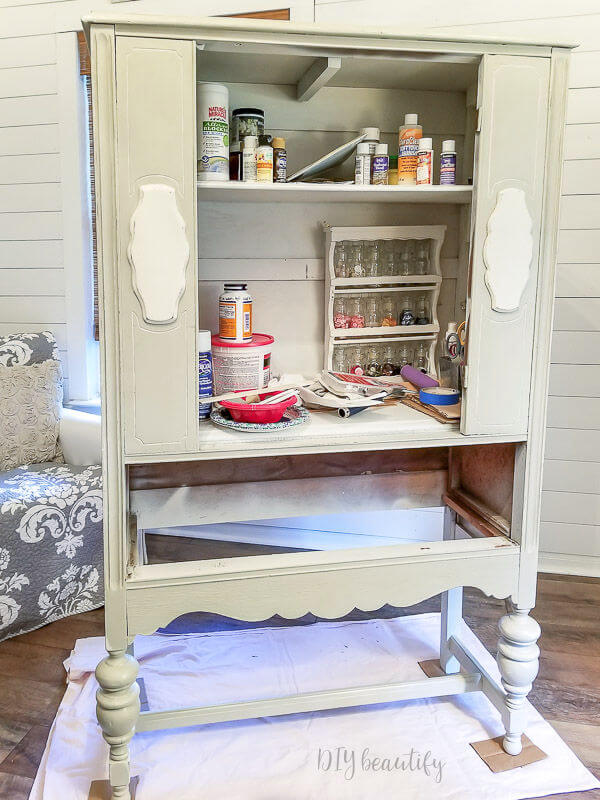 Painting an Antique a Bold Blue DIY Beautify Creating