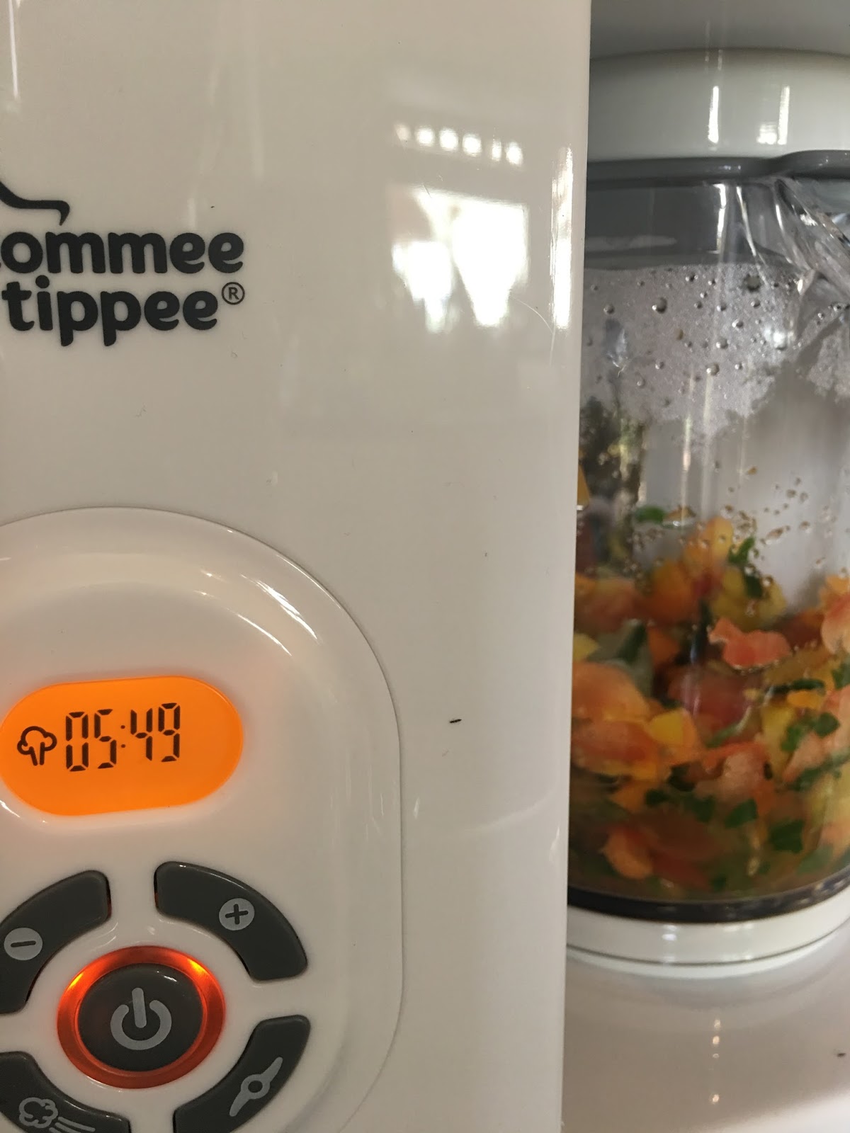 A helping hand with weaning from tommee tippee baby food steamer