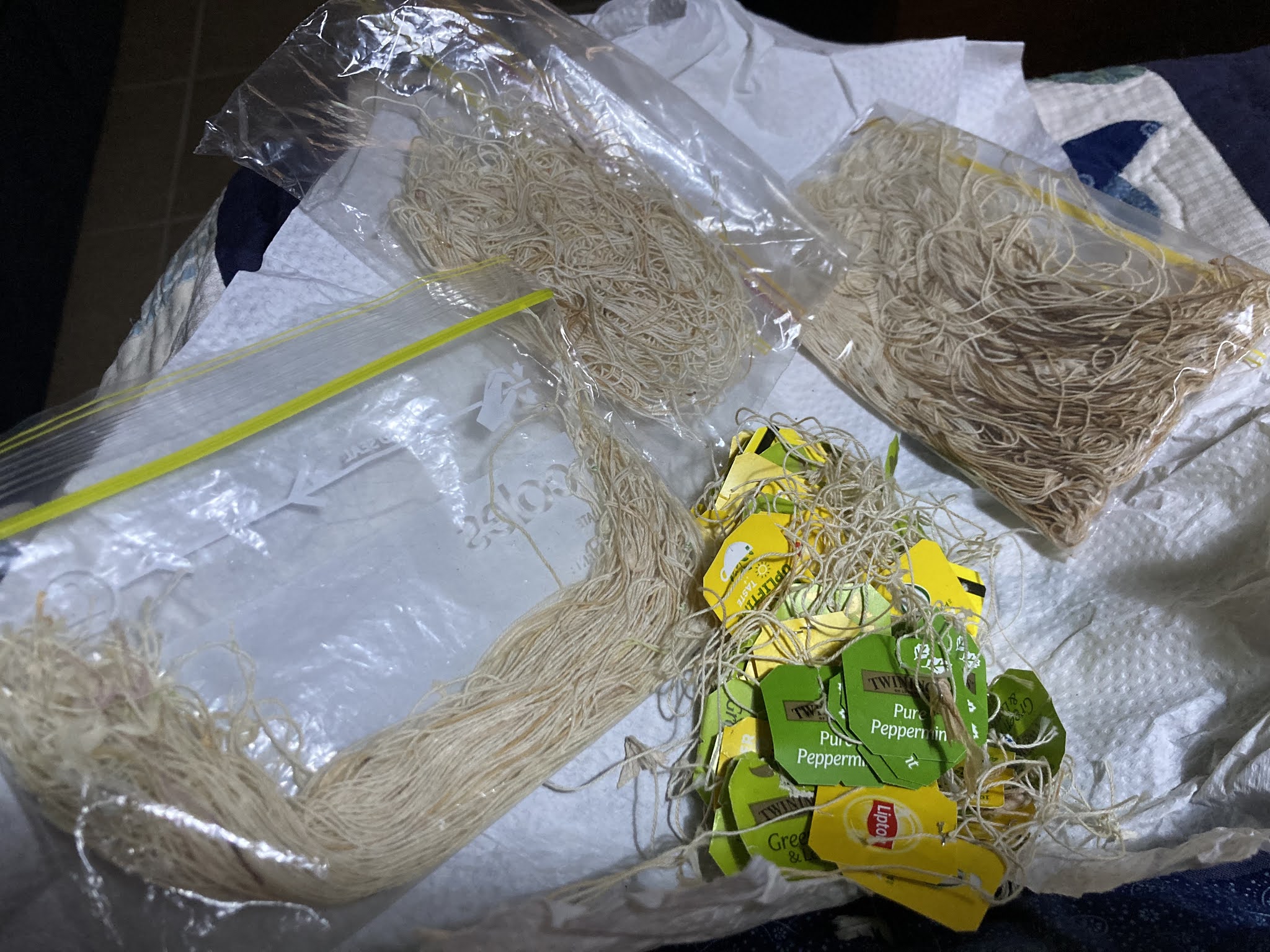 ButterZ Tea bag string art