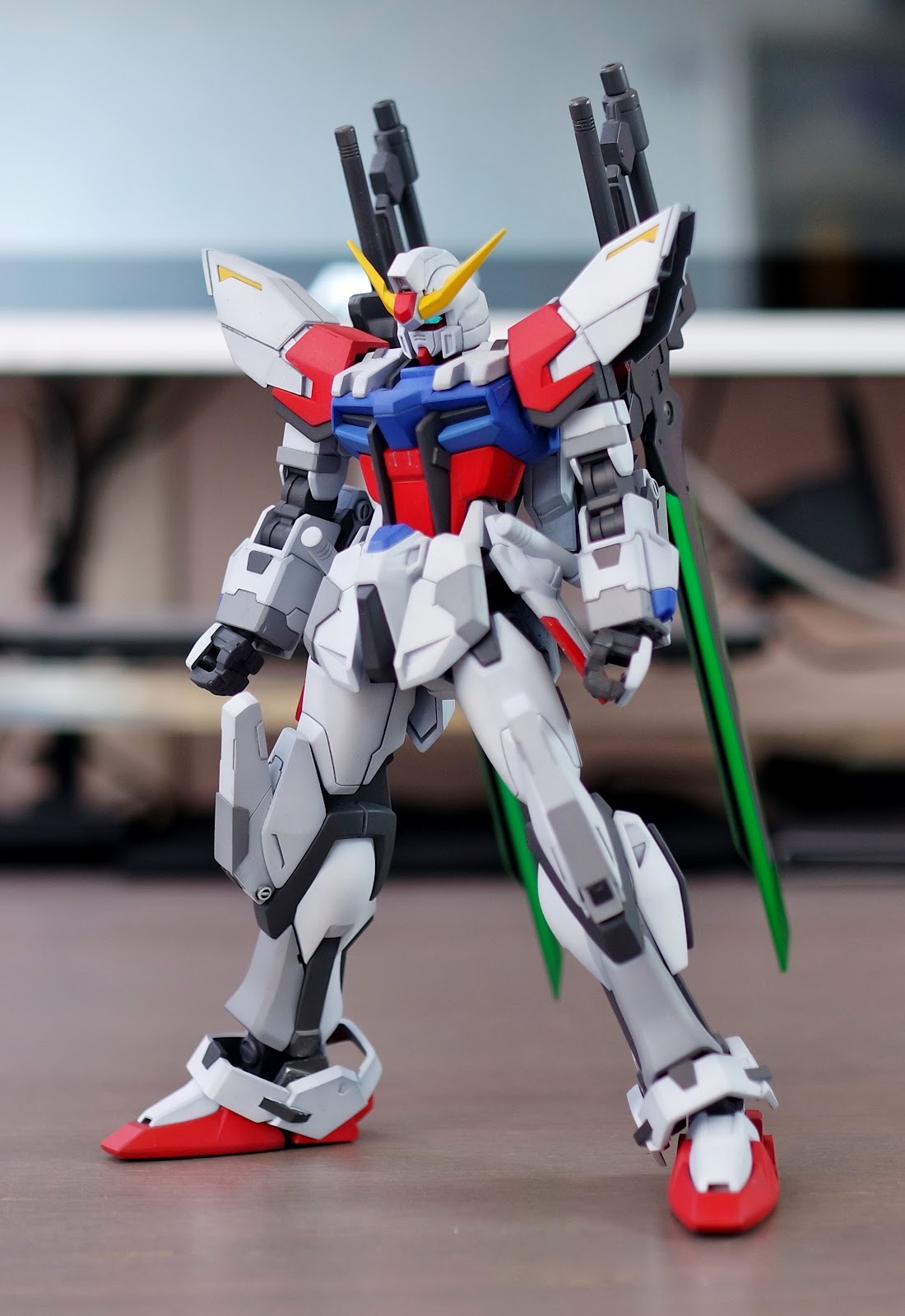 PLANI－KAGUYA: HGBF SWORD BUILD STRIKE GUNDAM