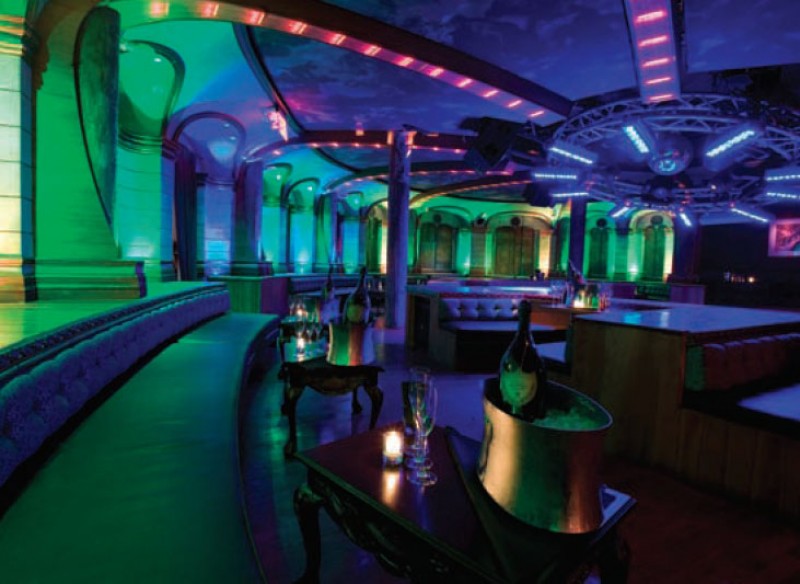 ai que chic Kiss and Fly by Daslu