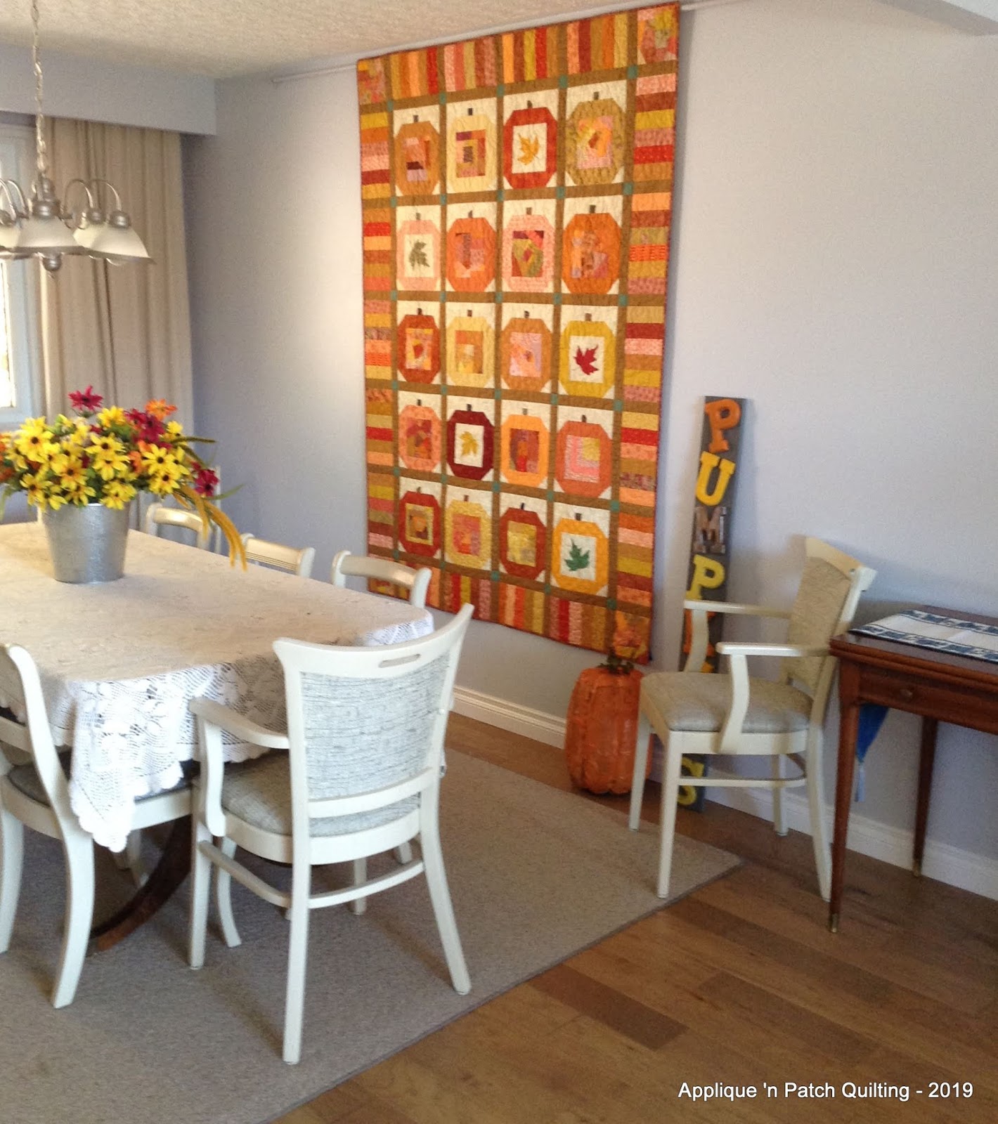 Decorating With Quilts