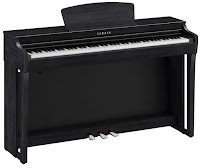 Yamaha CLP-725 digital piano