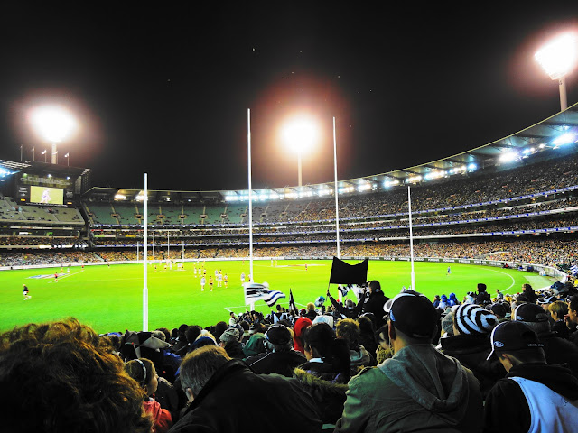 Down Under: Australian Footy at the MCG!