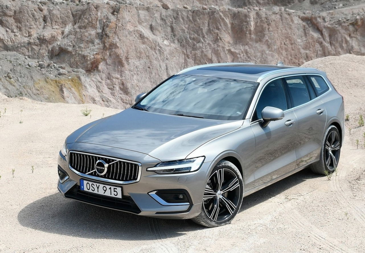 Вольво v60 2019