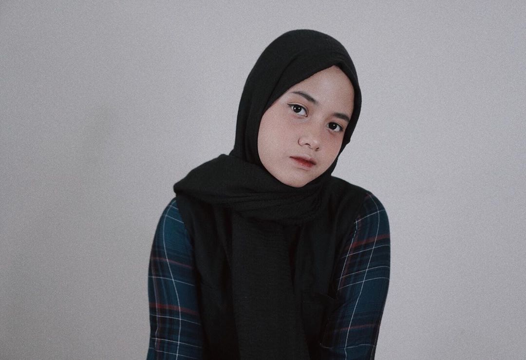 √ Profil Biodata Hanin Dhiya Terbaru Penyanyi Cantik