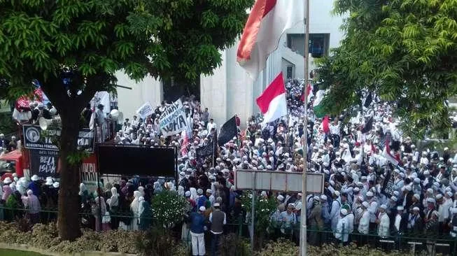 Bakal Kemana Ribuan Anggota FPI Yogyakarta dan Jawa Tengah?