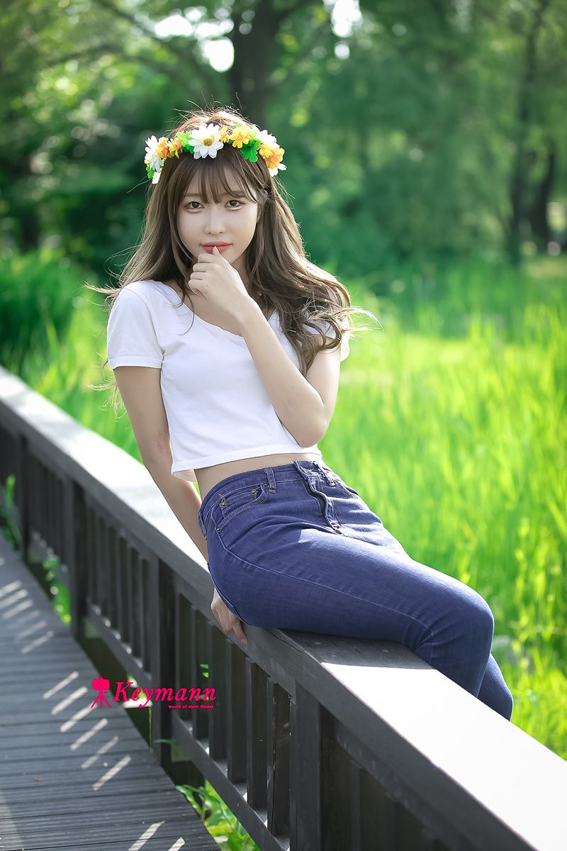 Jang Hyeon Seo (장현서) - 20190305 - Outdoor Casual Collection - Truepic.Net