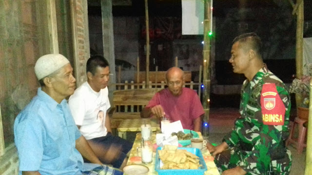 Babinsa Koramil 23 Ceper Sampaikan Pesan Cegah Dini Radikalisme Dan Terorisme