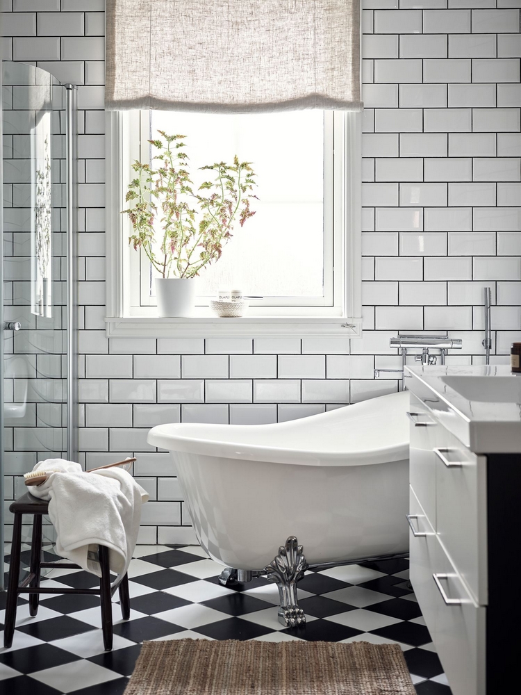 CHARME ET BAIGNOIRE RÉTRO