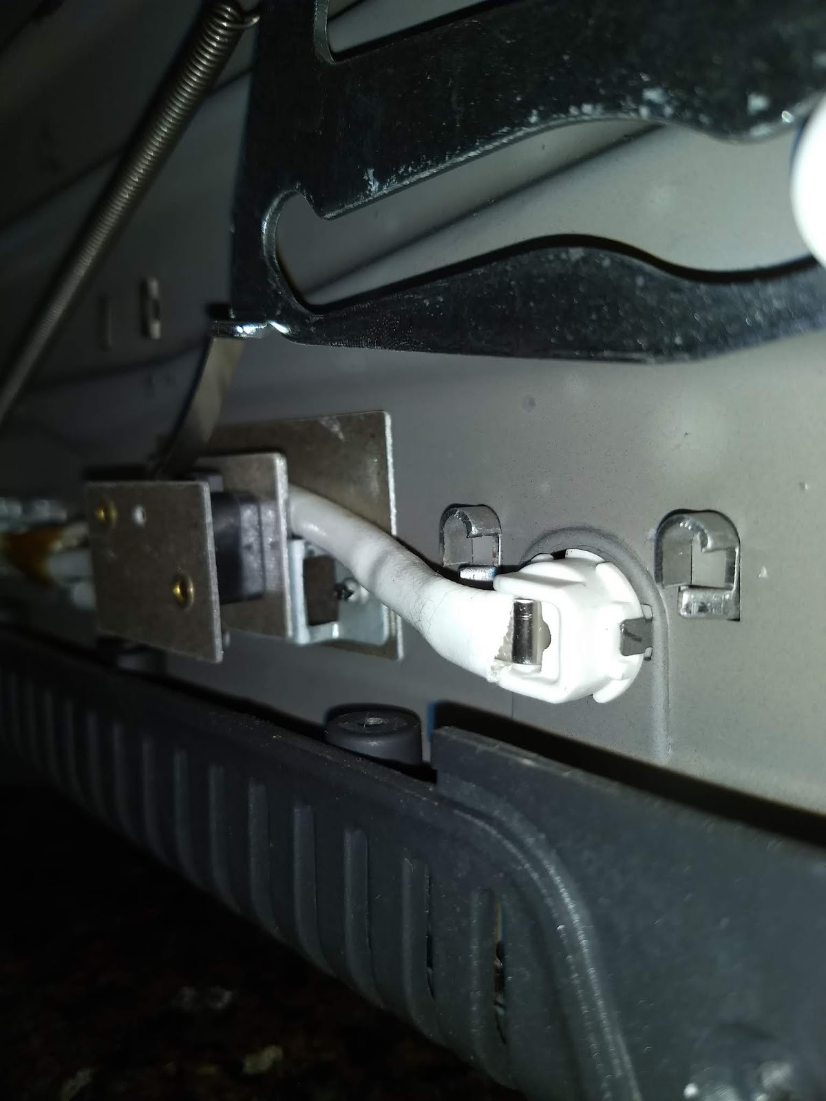 Topical Salve Fixing a Stuck Door on the Breville BOV900 Smart Oven