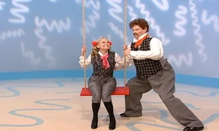 Mr. Noodle and Mrs. Noodle finally take turns. Sesame Street Elmo's World Friends The Noodle Family
