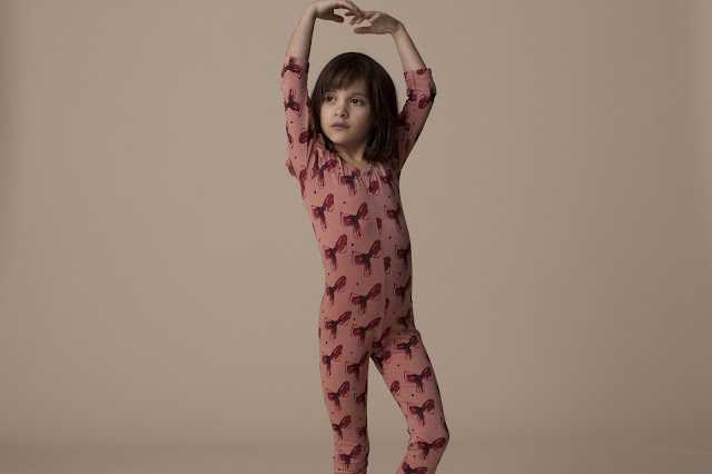 Fabrice Dance Suit Bow 3 375DKK%EF%80%A252,50EUR soft galllery aw 13.