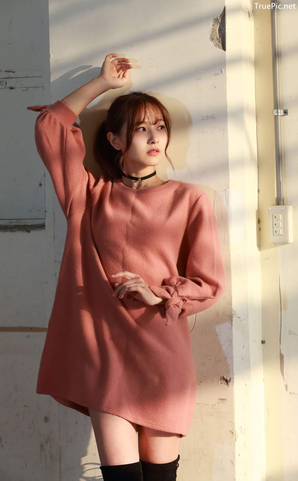 Image-Taiwanese-Model-郭思敏-Pure-And-Gorgeous-Girl-In-Pink-Sweater-Dress-TruePic.net- Picture-38