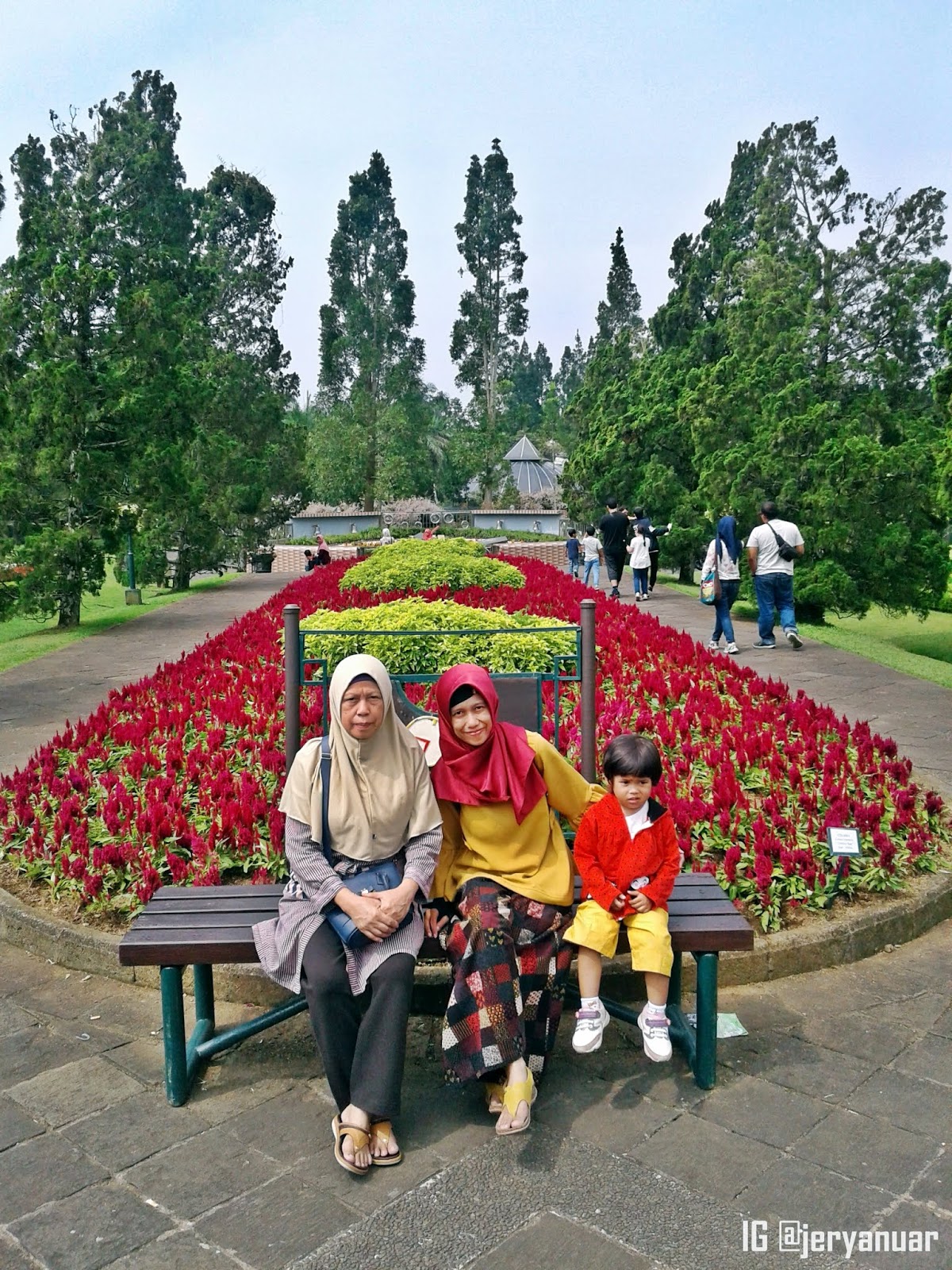 Nikmati Keindahan Taman Bunga Di Taman Wisata Matahari Nikmati Keindahan Taman Bunga Di Taman Wisata Matahari