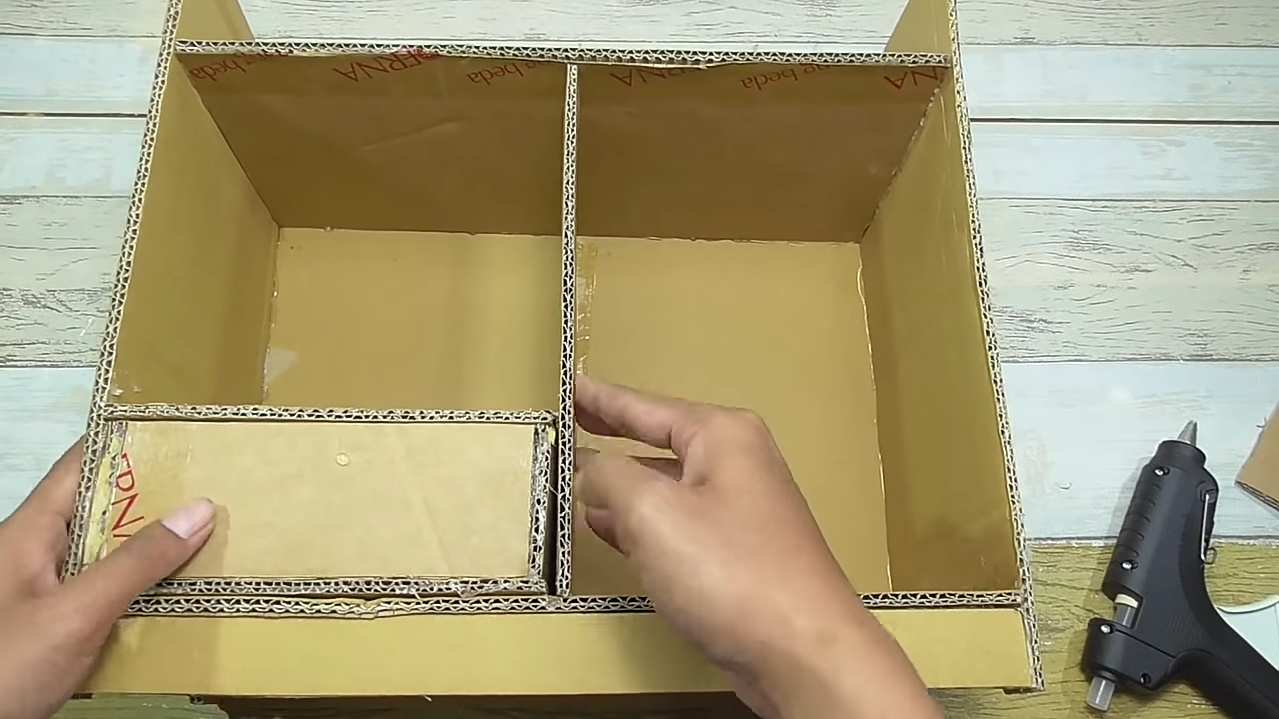Cara Membuat Lemari Dari Kardus Cara Membuat Lemari Dari Kardus Bekas