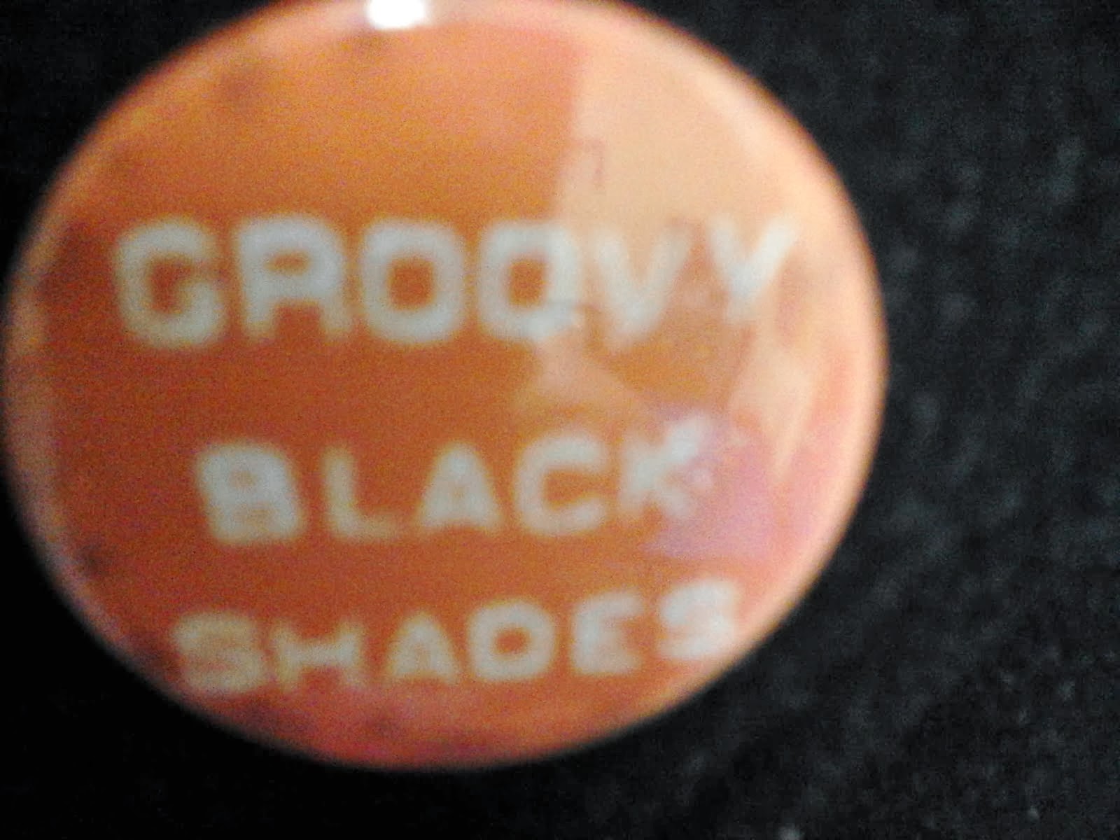 GROOVY  BLACK  SHADES