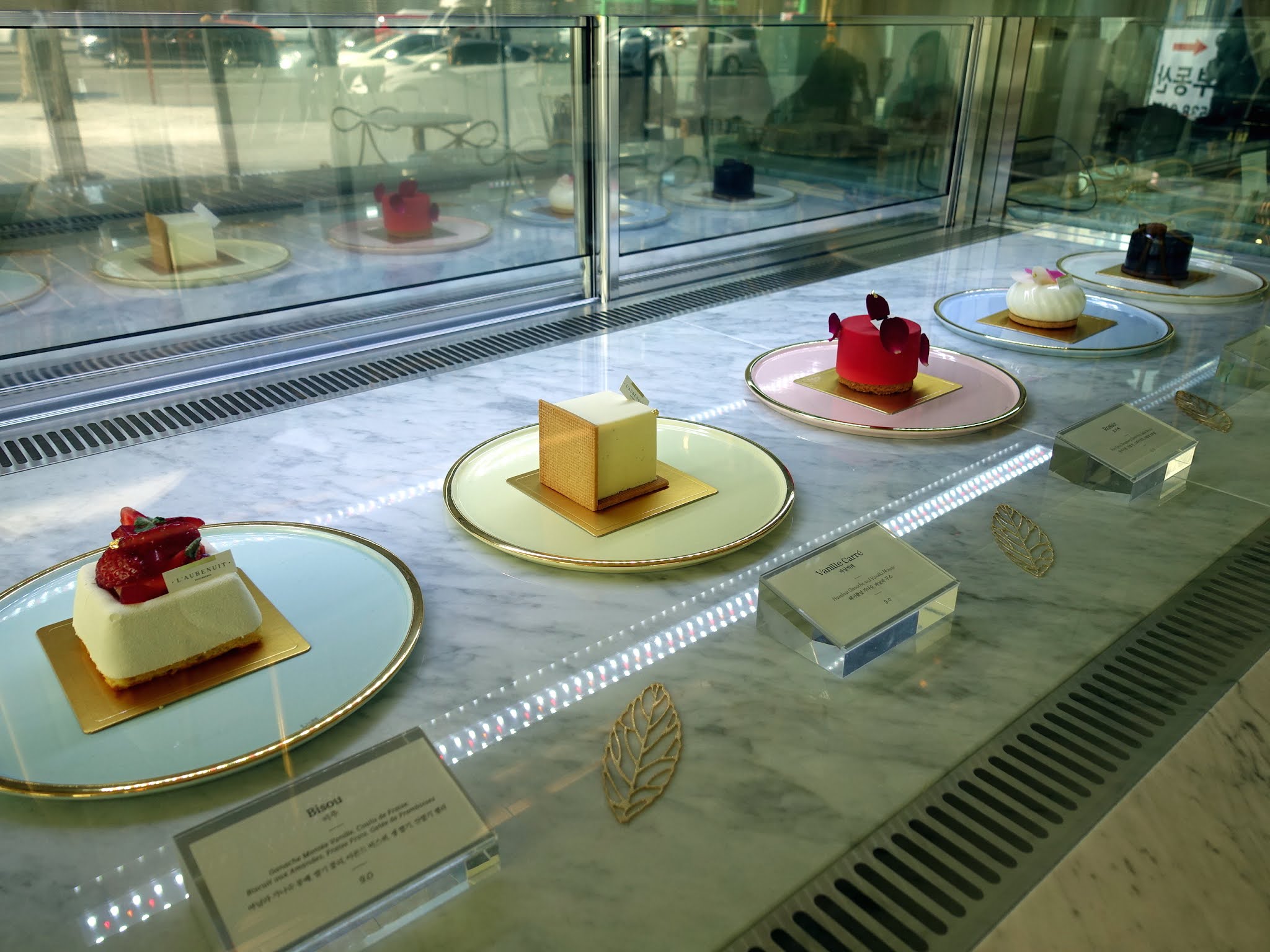 L'Aubenuit Patisserie 로브니 (Seoul, SOUTH KOREA) ★★★★☆ A traveling