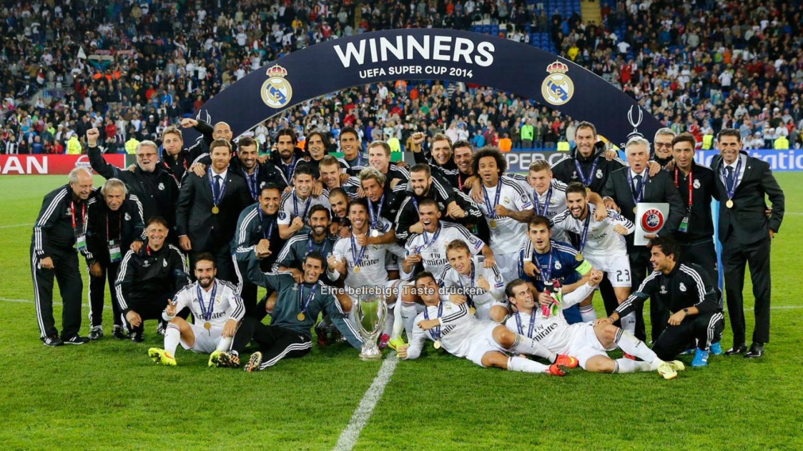 Сайты фк реал. Реал Мадрид 2014 Суперкубок УЕФА. Real Madrid команда 2022. Реал Мадрид Суперкубок 2022. Реал Мадрид УЕФА.