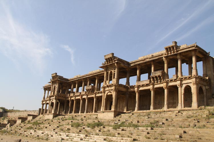 Gujarat Heritage Sites: Sarkhej Roza - Heritage Tourism in Gujarat