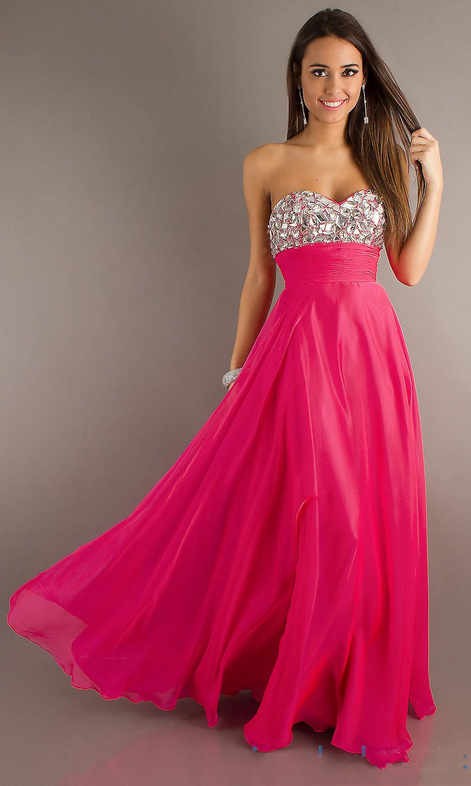 MEDIUM LENGTH HAIRCUT: PRETTY PROM DRESSES: LOOK PRETTY WITH THEM