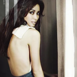 Son Tae Young on the Magazine Foto 8
