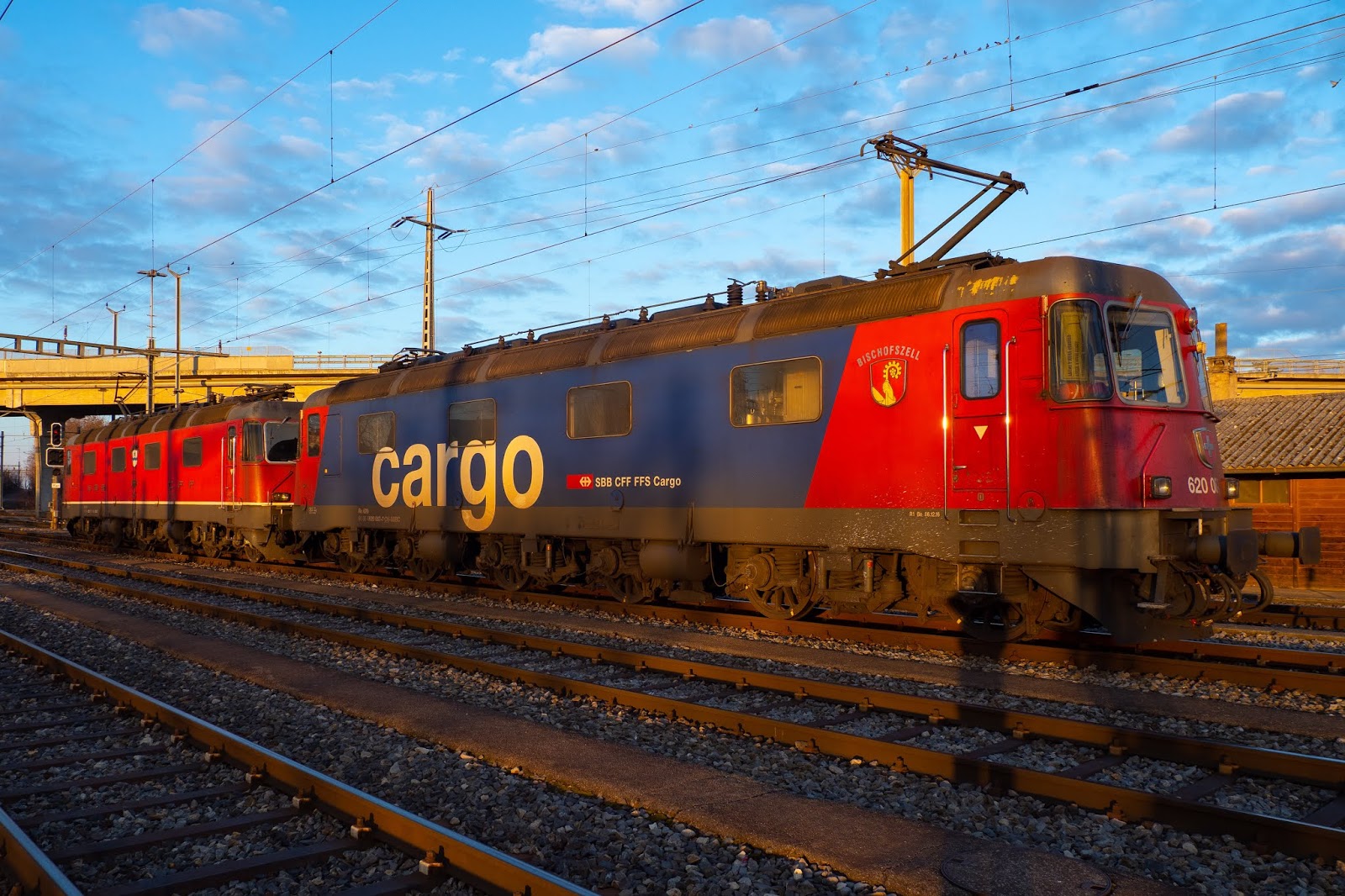 ÖFFENTLICHER VERKEHR: SBB CFF FFS Re 620 027-3 Luterbach Attisholz / Re ...