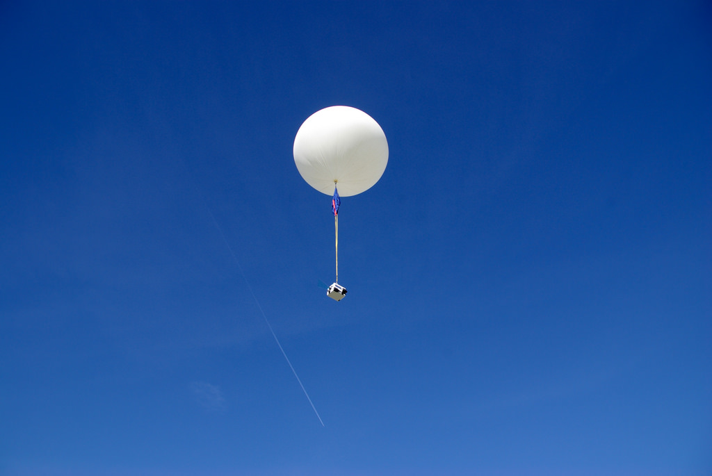 Incorporation of HighAltitude Balloon Experiment in High School