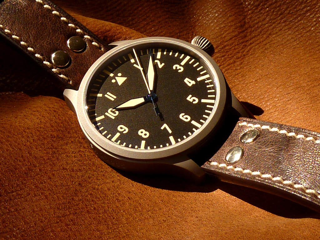 fast track watch shop near me