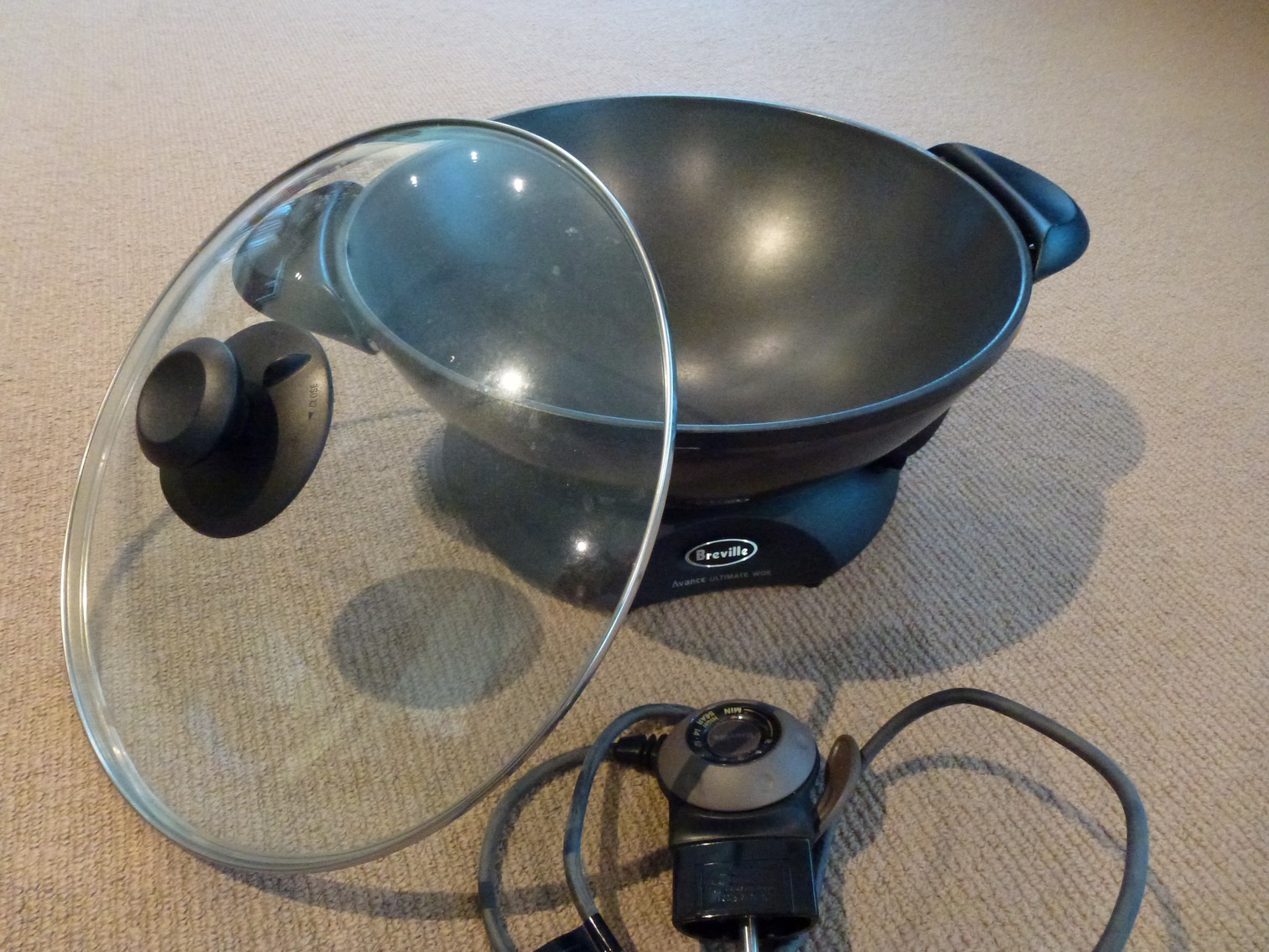 Daz in the Kitchen Breville Electric Wok for sale on eBay