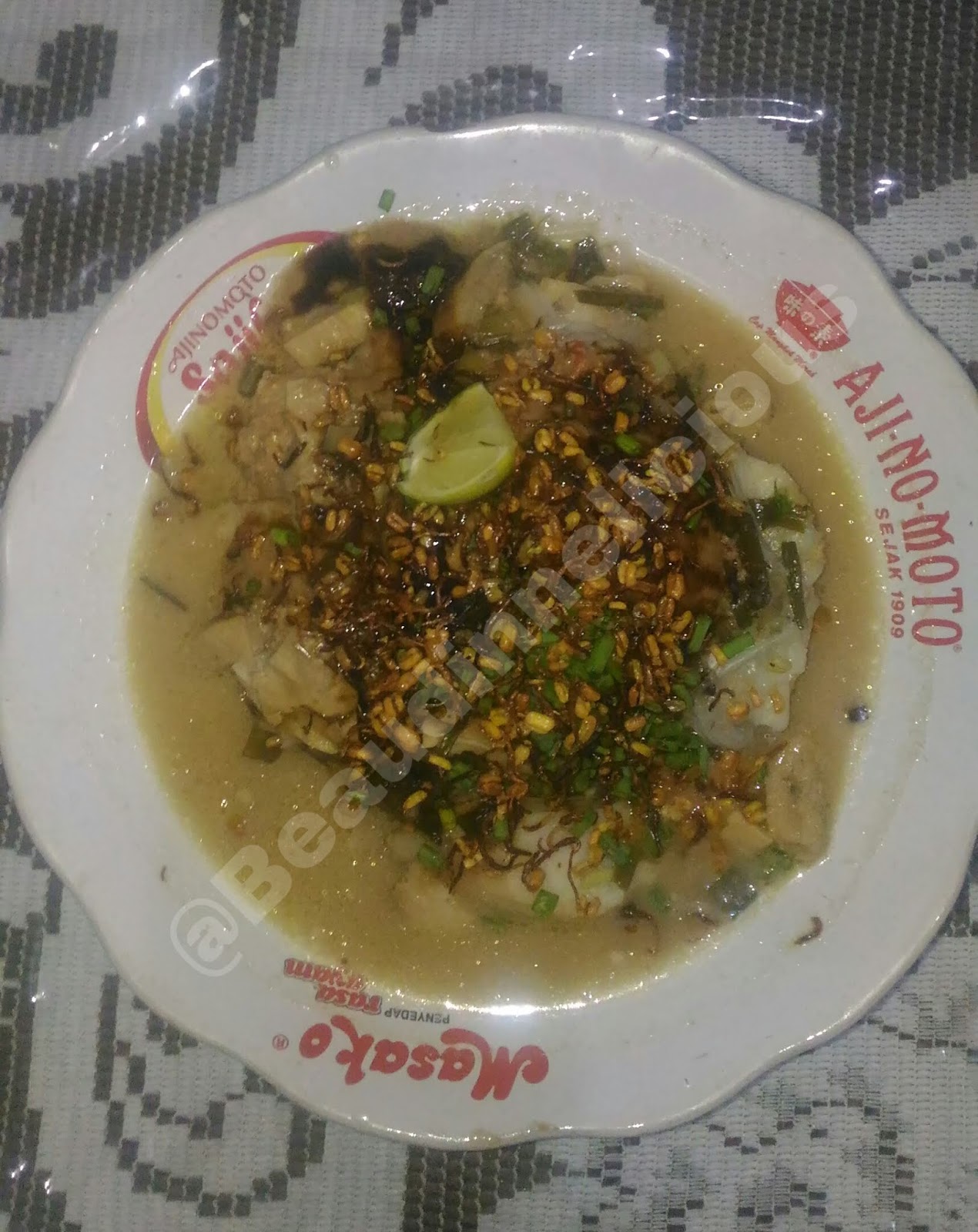Soto Dengan Bumbu Kacang Dan Kikil Yang Hanya Ada Di Sumenep