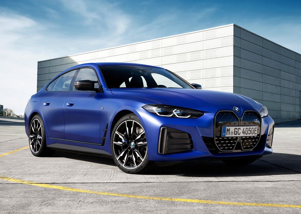 2023 Bmw I4 M50 Charging 2022 Bmw I4 Fully Electric Performance Model New Car And Used Car Review