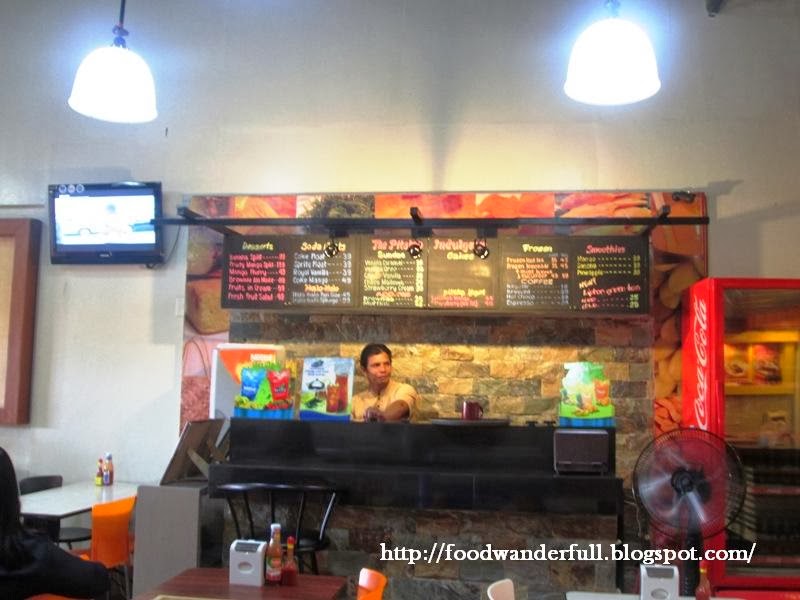 Food Wander The Pitstop Restaurant The Home of Mango Pizza, Jordan