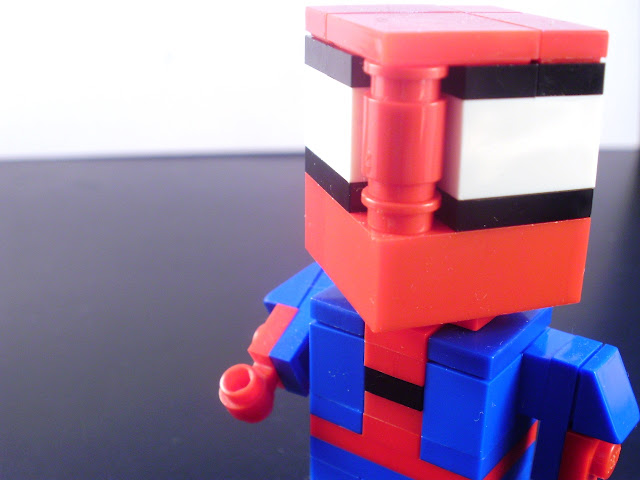 MOC LEGO Homem-Aranha (spiderman) versão cube