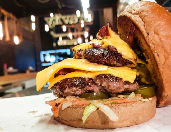 منيو ورقم فروع مطعم جرافيتي برجر Graffiti burger الرياض وجدة