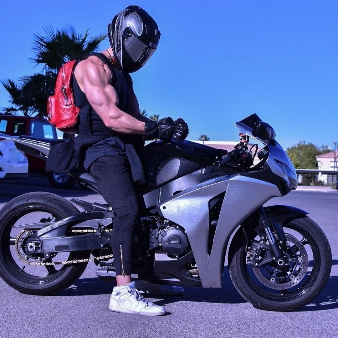 big-muscular-biceps-hunk-brandon-anthony-flihan-riding-big-black-motorcycle