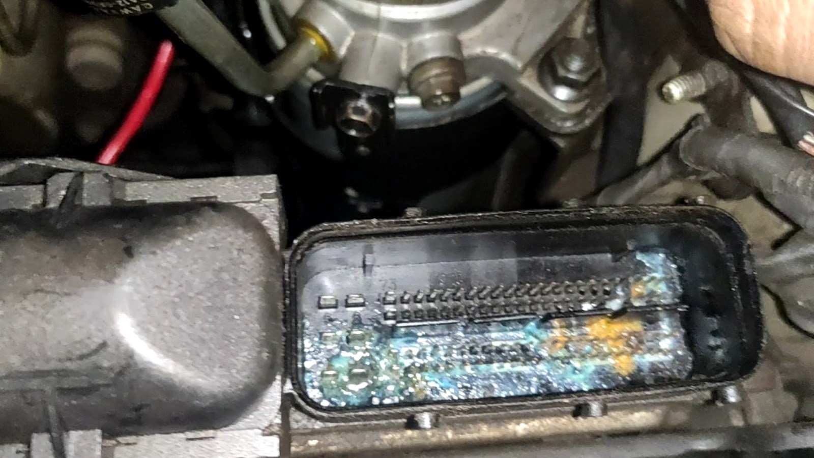 fault in communication with vehicle ecu
