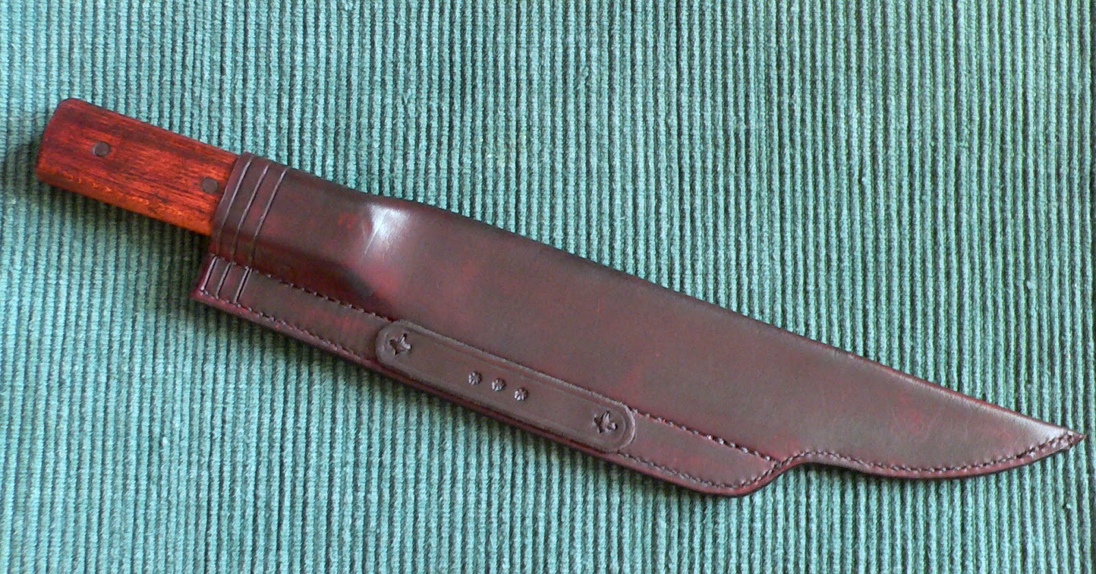 Leather from the Past Large Knife & Sheath