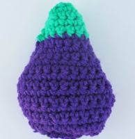 PATRON GRATIS BERENJENA AMIGURUMI 1129