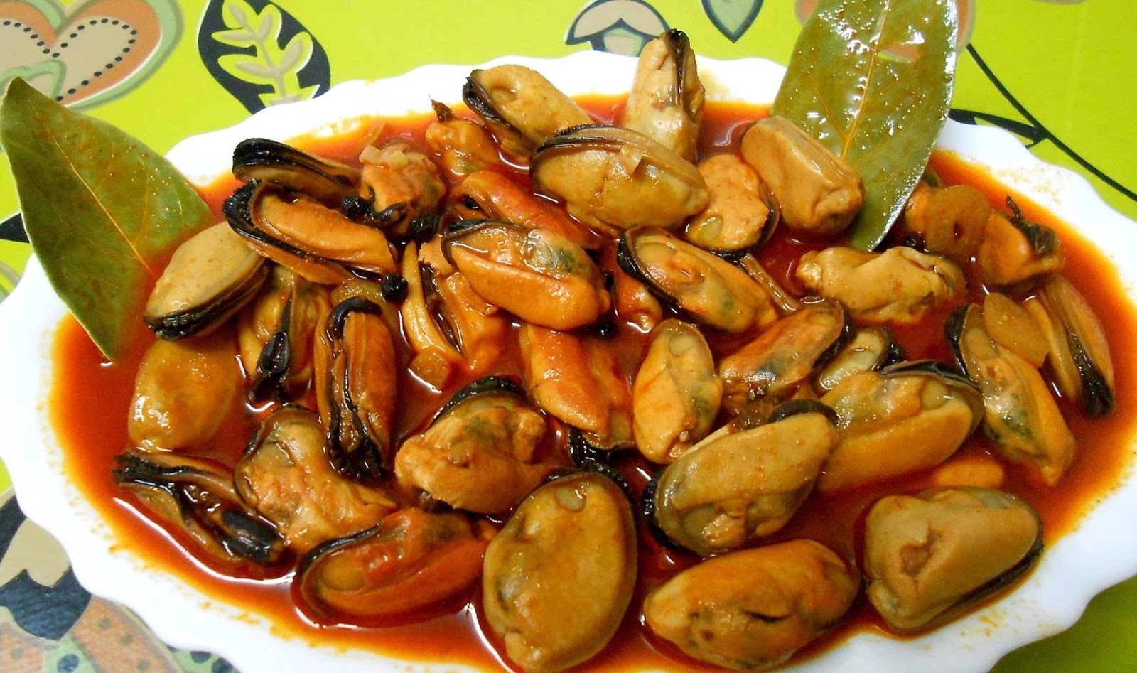 MEJILLONES EN ESCABECHE MEJILLONES EN ESCABECHE